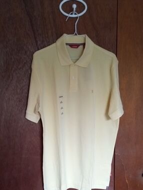 Izod Men's Pale Yellow Polo Shirt